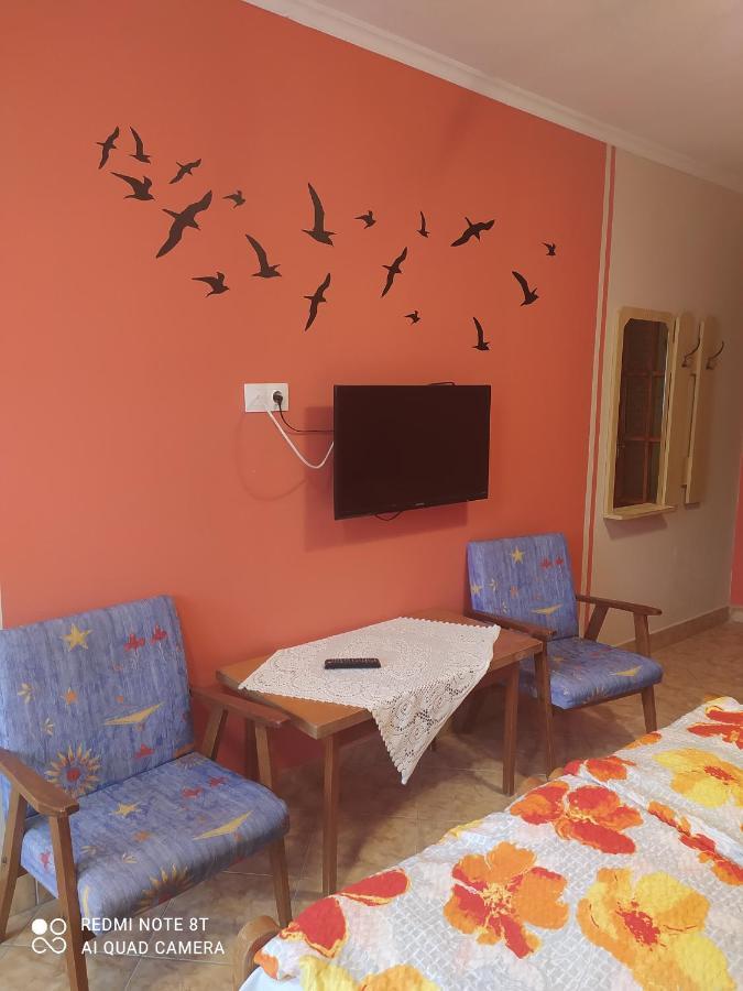 Apartmanhaz Gabriella ฮอร์กานี ภายนอก รูปภาพ