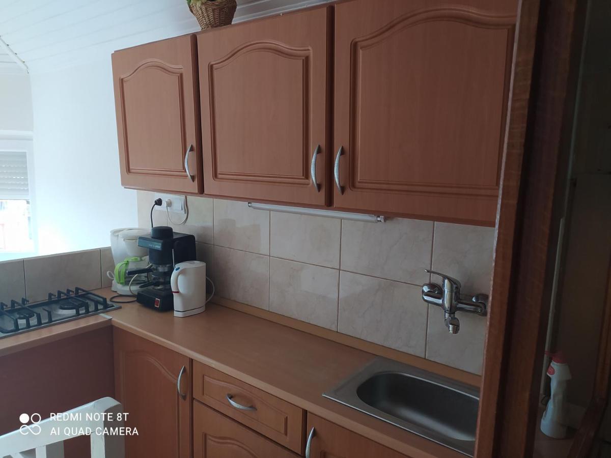 Apartmanhaz Gabriella ฮอร์กานี ภายนอก รูปภาพ
