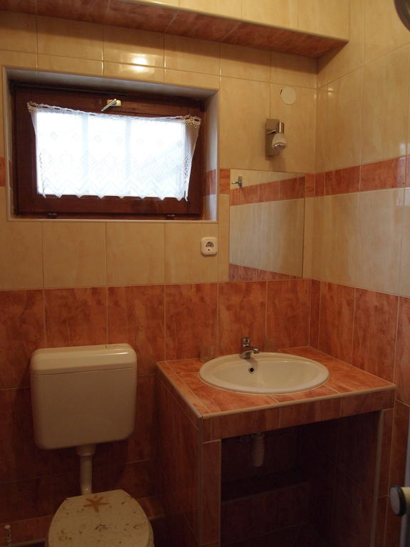 Apartmanhaz Gabriella ฮอร์กานี ห้อง รูปภาพ