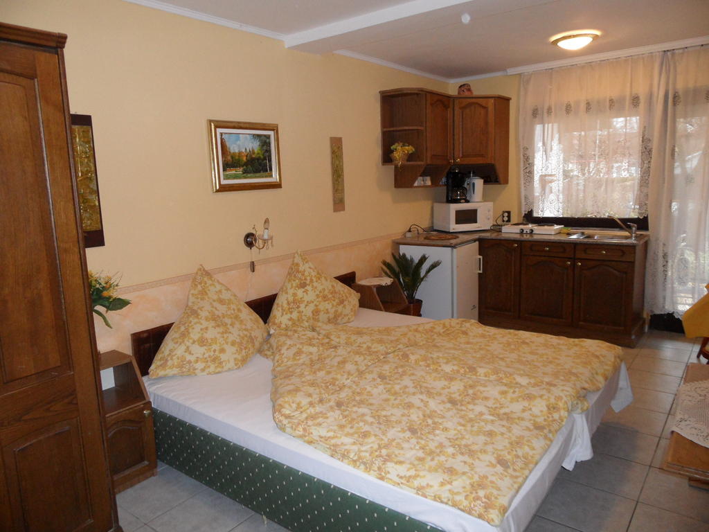 Apartmanhaz Gabriella ฮอร์กานี ห้อง รูปภาพ